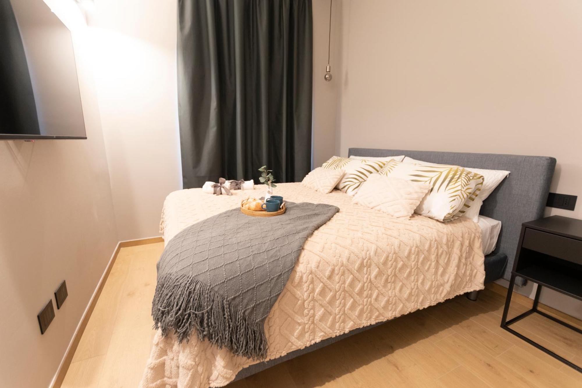 Apartamento Ihost Luxury -Free Parking- Plana 6 Milán Exterior foto